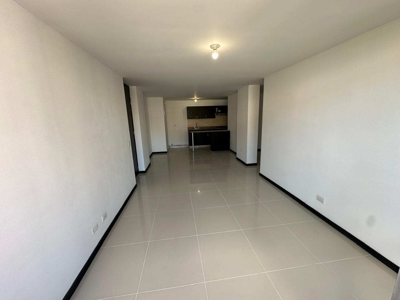 ARRIENDO APARTAMENTO CIUDAD DEL RIO