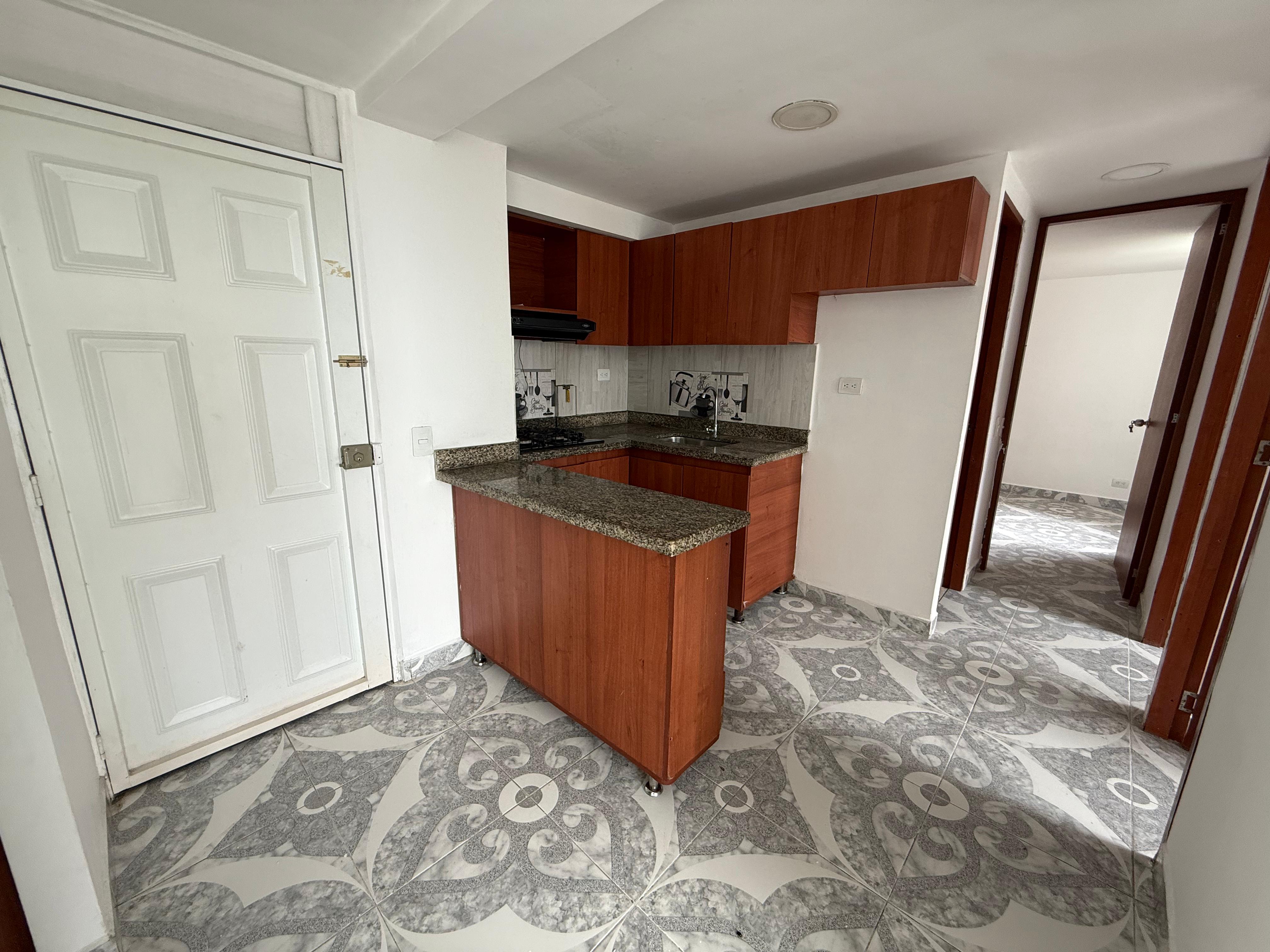 ARRIENDO APARTAMENTO EN ROBLEDO PAJARITO