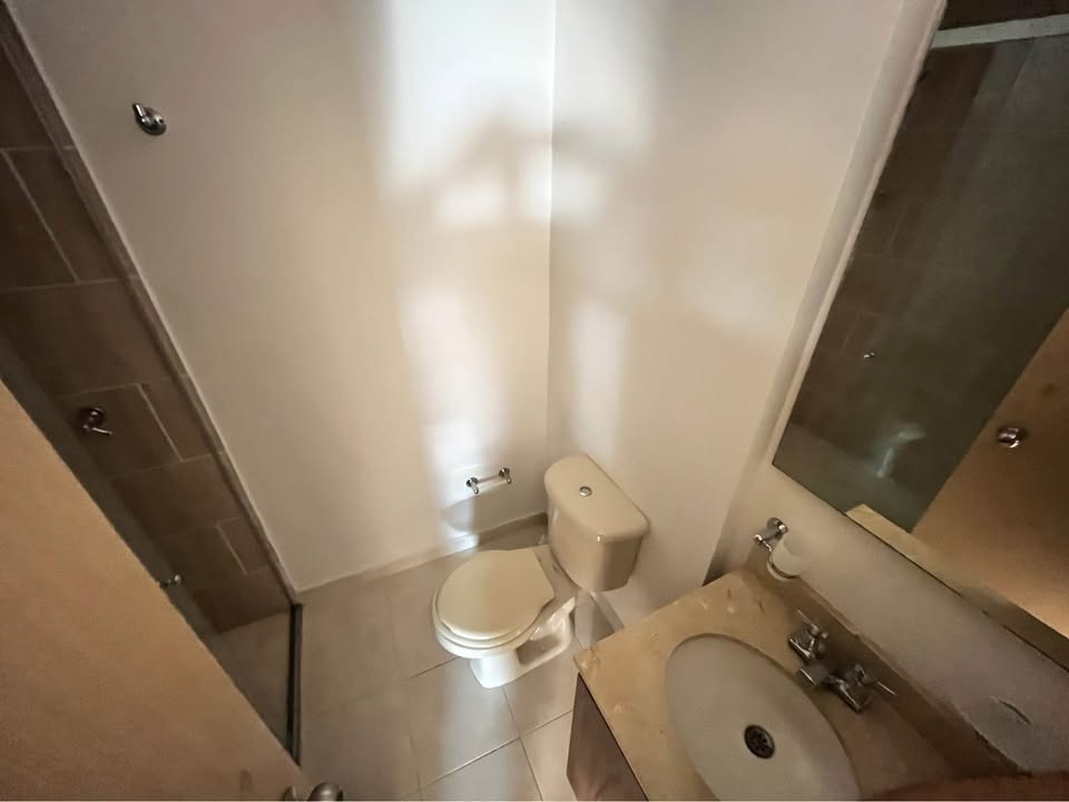 VENDO APARTAMENTO EN LAURELES