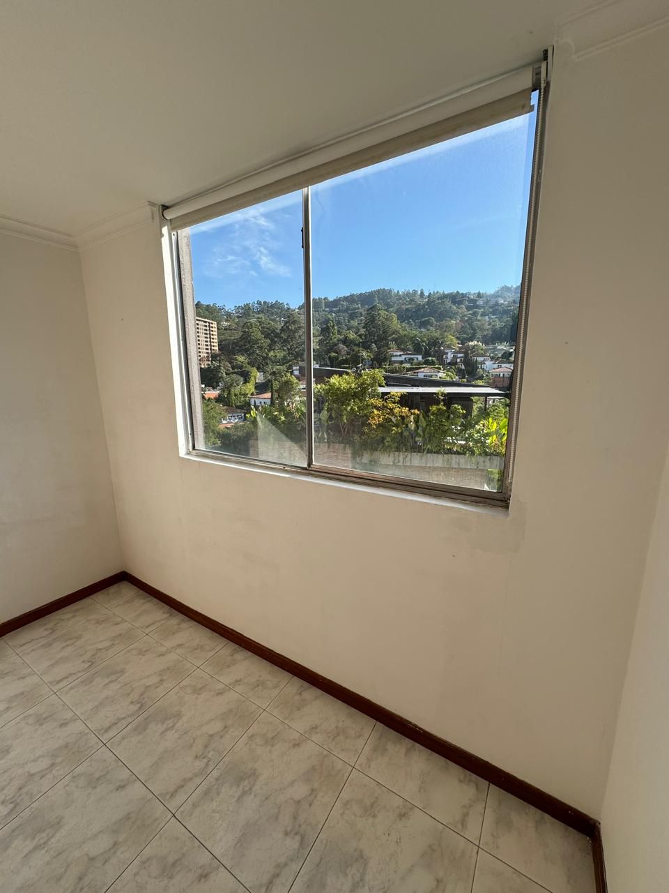 ARRIENDO PENTHOUSE EN POBLADO CHUSCALITO