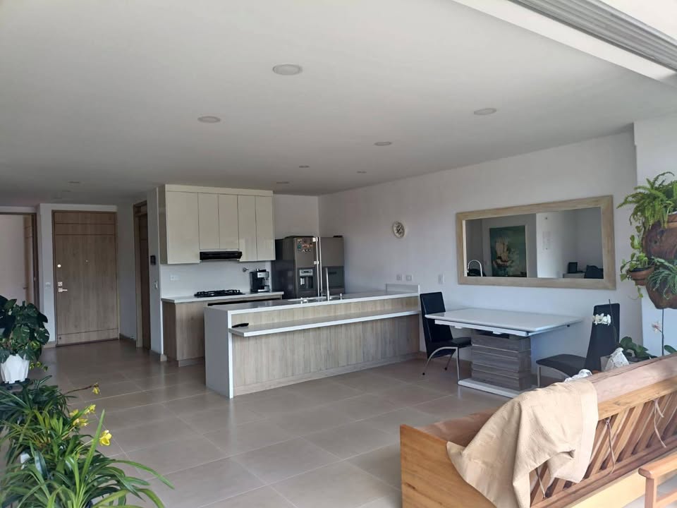 VENDO APARTAMENTO EN CALASANZ PARTE BAJA