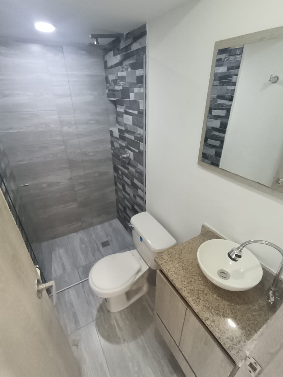 Arriendo Apartamento Robledo Pajarito