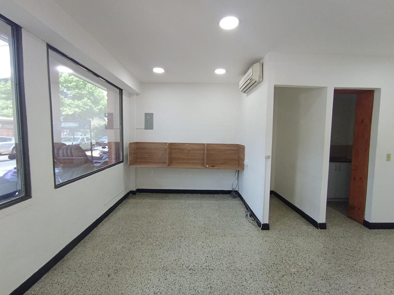 ARRIENDO LOCAL EN EL ESTADIO