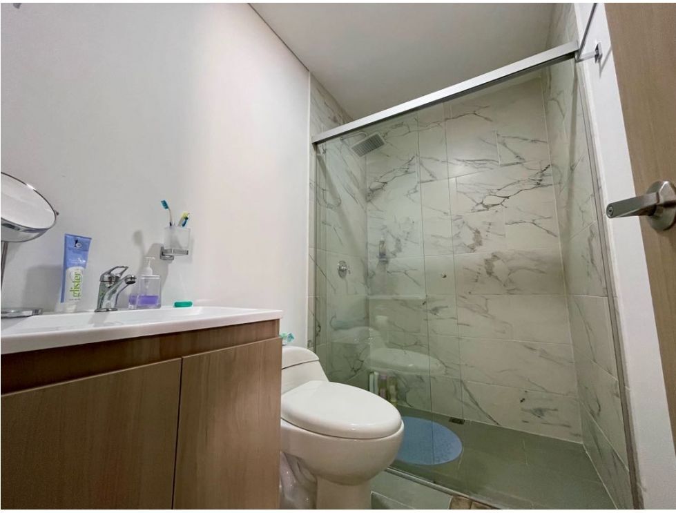 VENDO APARTAMENTO EN LA ESTRELLA