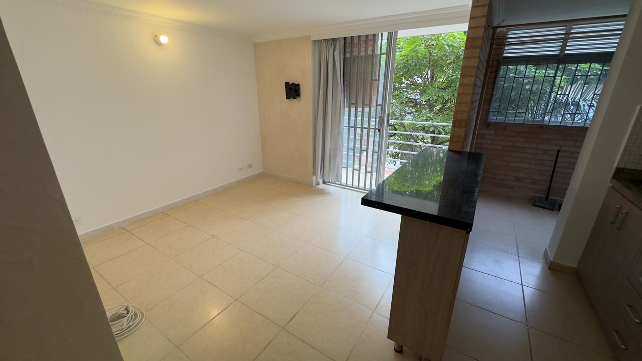 ARRIENDO APARTAESTUDIO EN EL VELODROMO