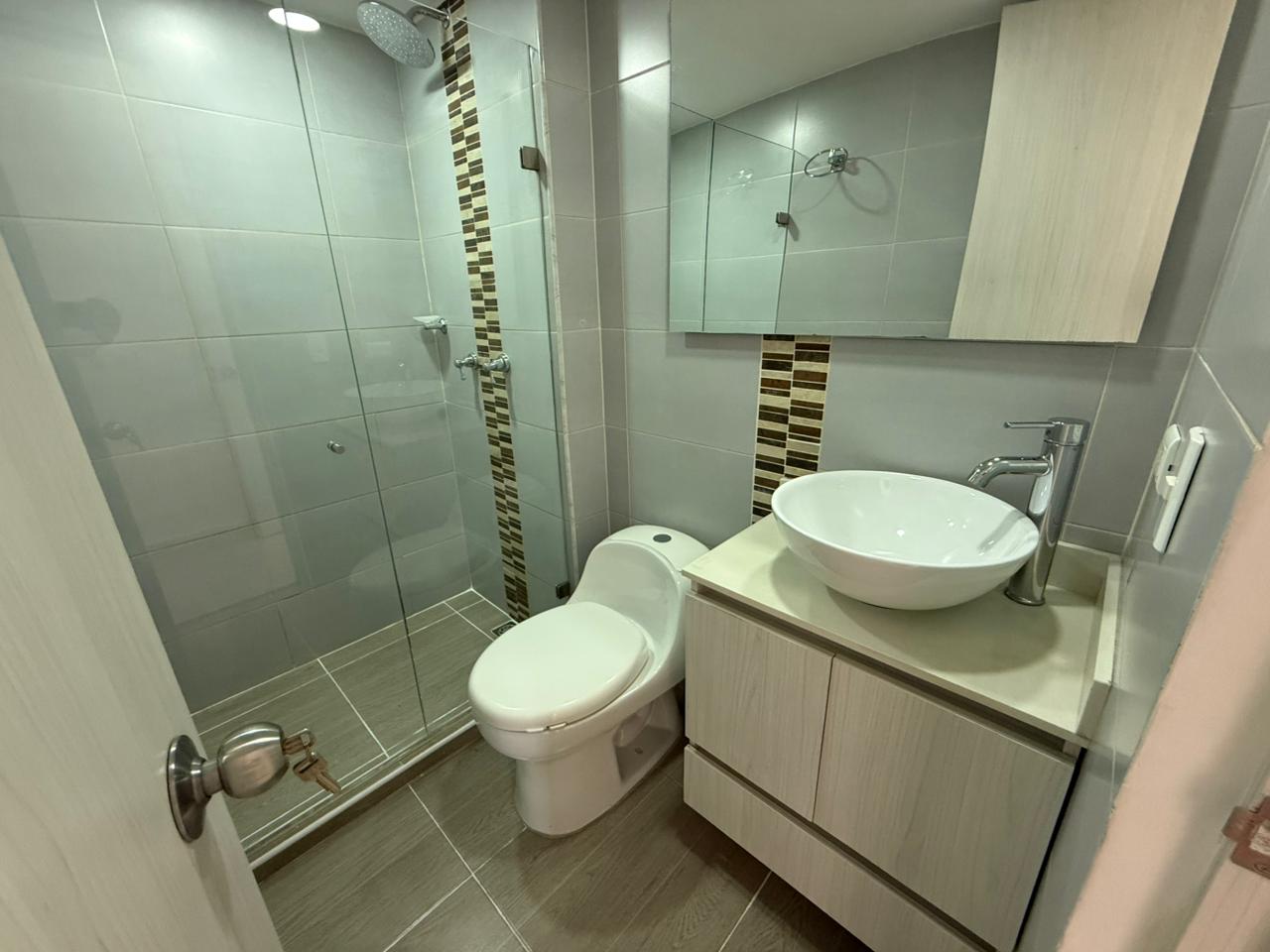 ARRIENDO APARTAMENTO EN SANTA ANA BELLO