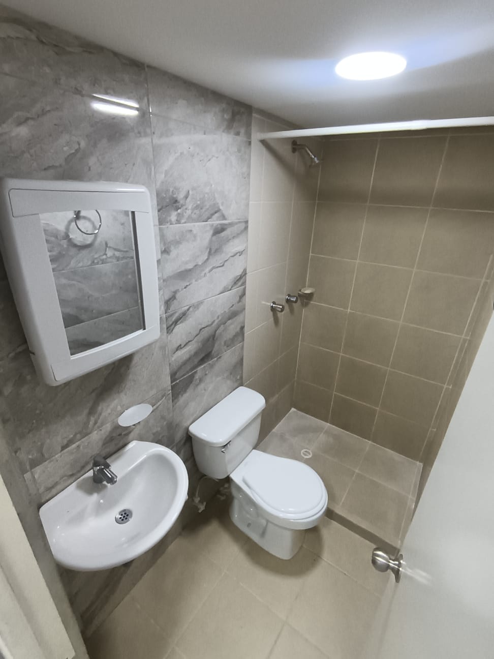 Arriendo Apartamento Robledo Pajarito