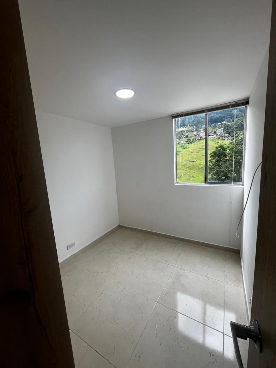 Arriendo Apartamento Robledo Pajarito