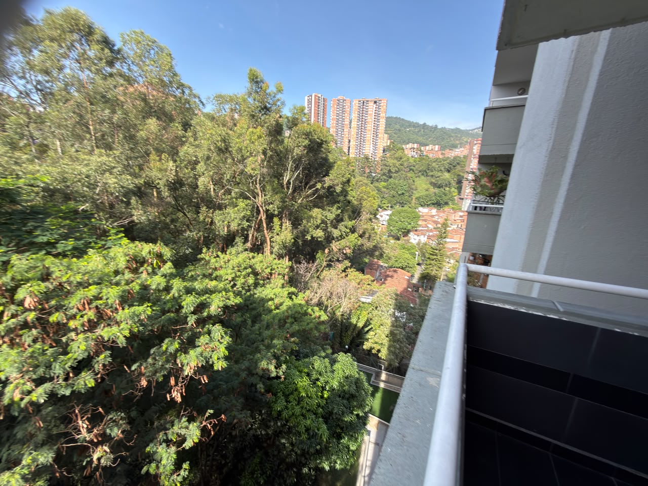 ARRIENDO APARTAMENTO EN LA MOTA