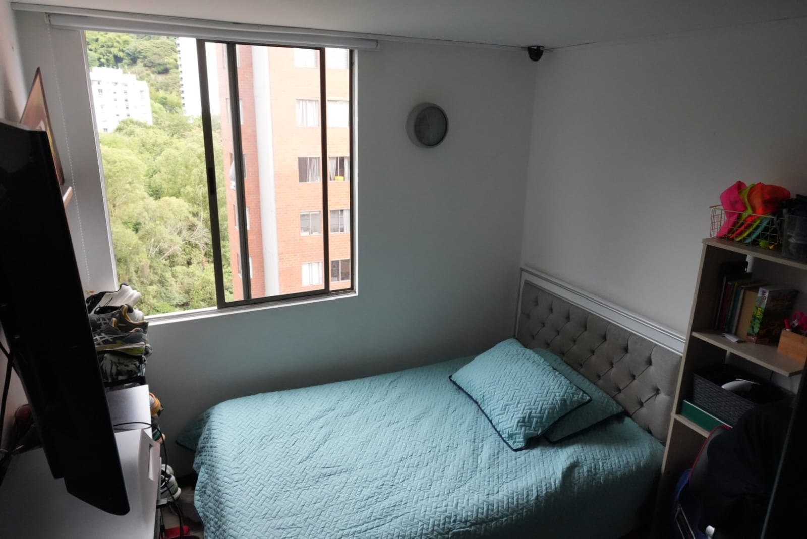 VENDO APARTAMENTO EN LA LOMA DEL INDIO