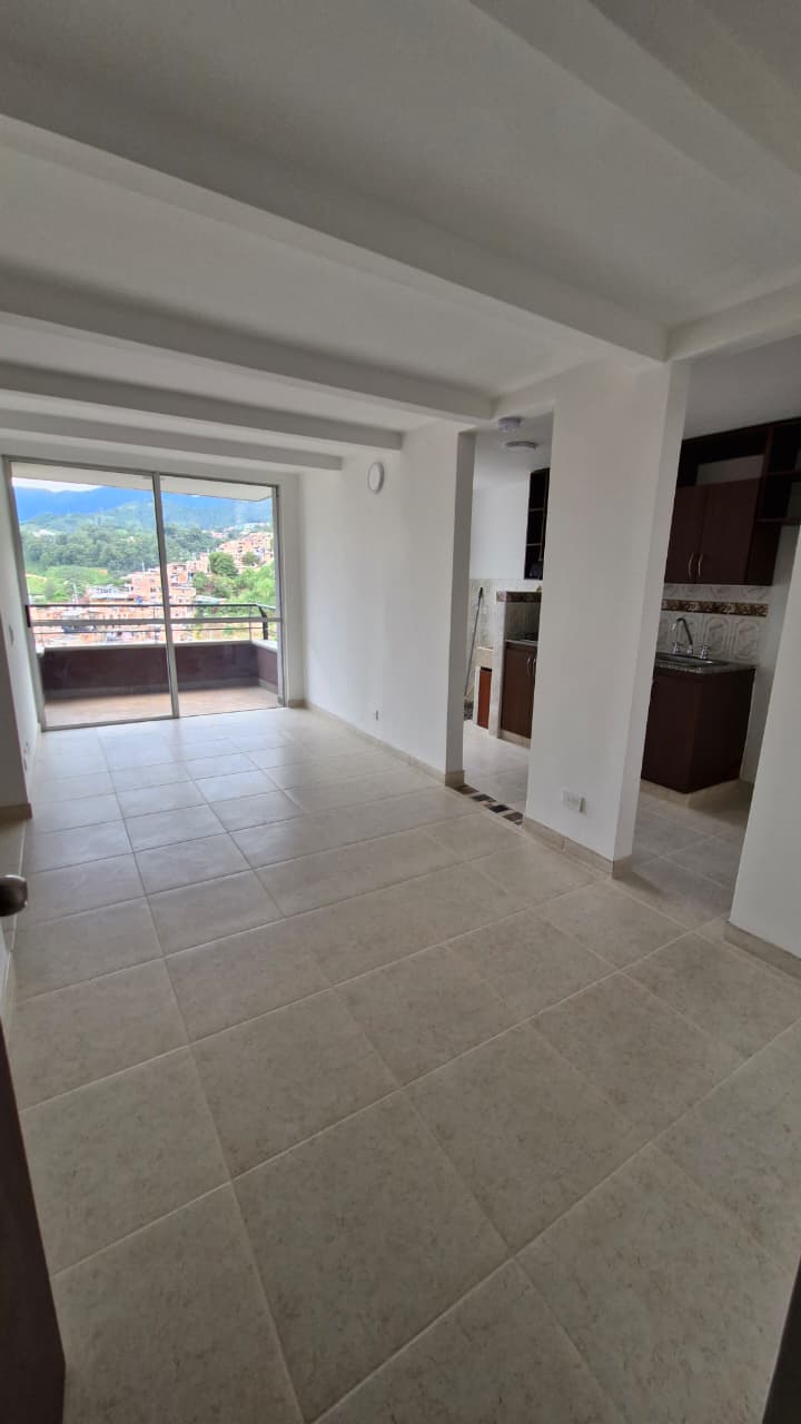 VENDO APARTAMENTO EN VIVIENDAS DEL SUR ITAGUI