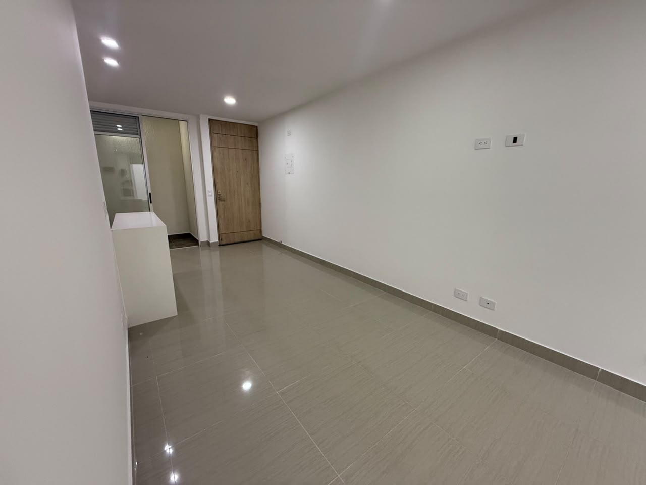 ARRIENDO APARTAESTUDIO EN CALASANZ PARTE BAJA
