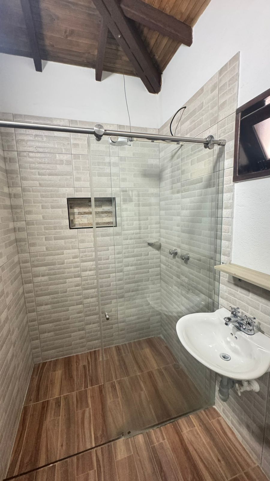 ARRIENDO CASA FINCA EN RIO NEGRO