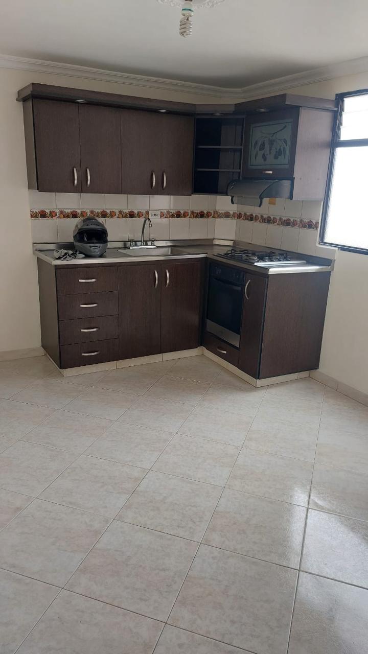 ARRIENDO APARTAMENTO EN SANTA MONICA