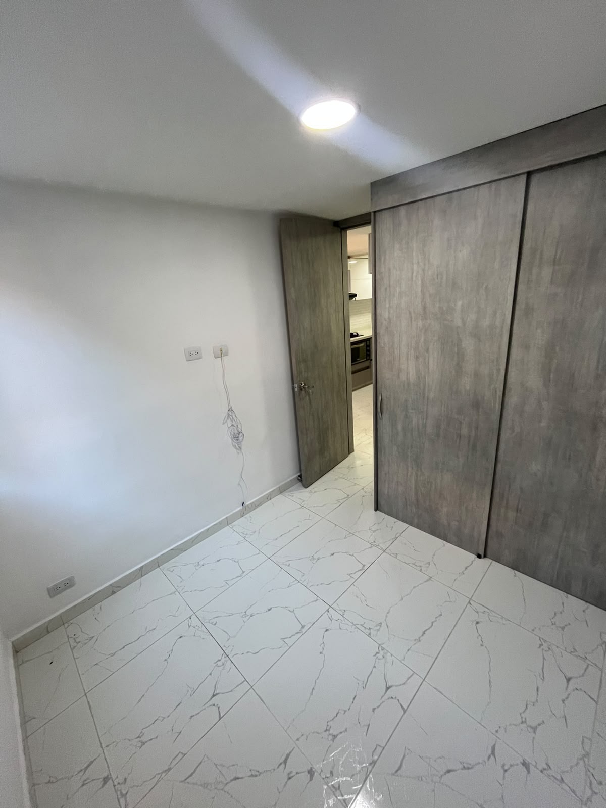 Arriendo Apartamento en el Sector de Robledo Pajarito