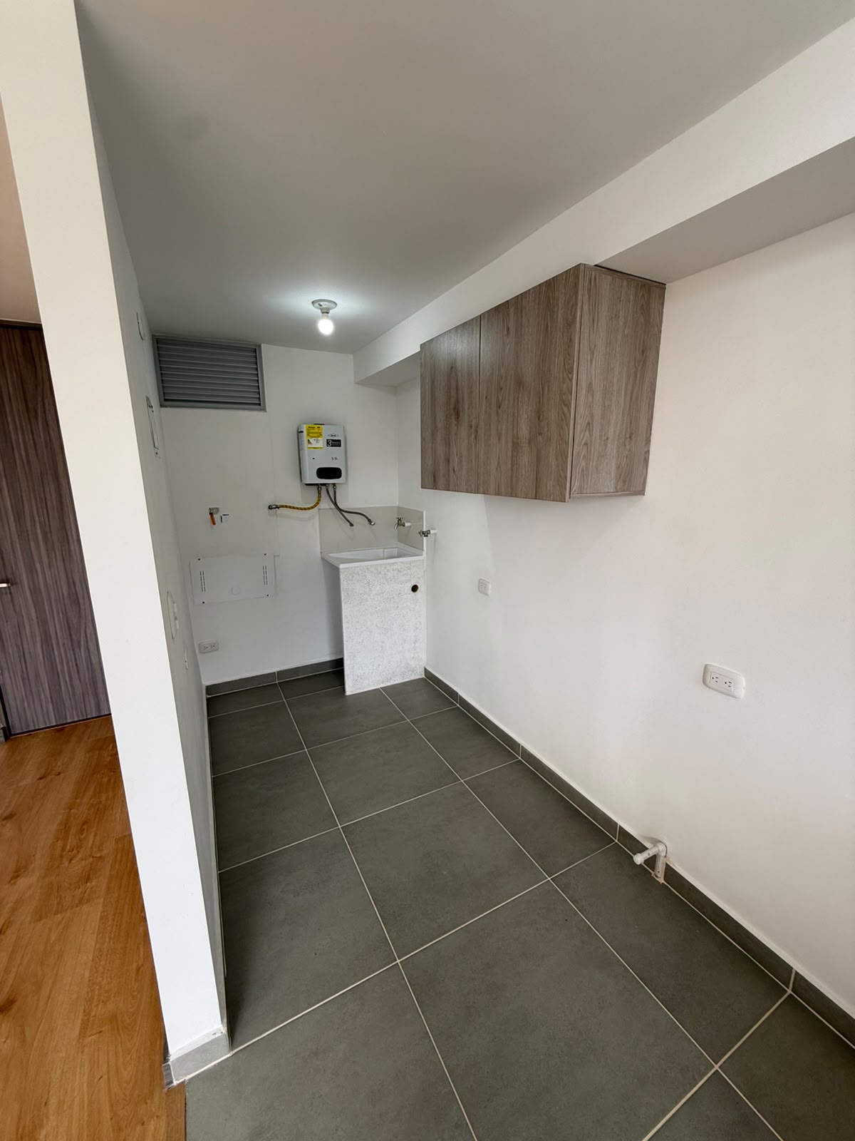 Arriendo Apartamento Calasanz parte Alta