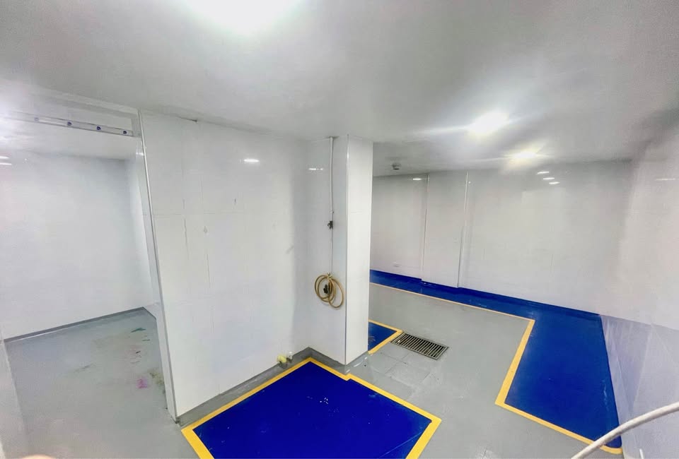 ARRIENDO LOCAL EN LAURELES