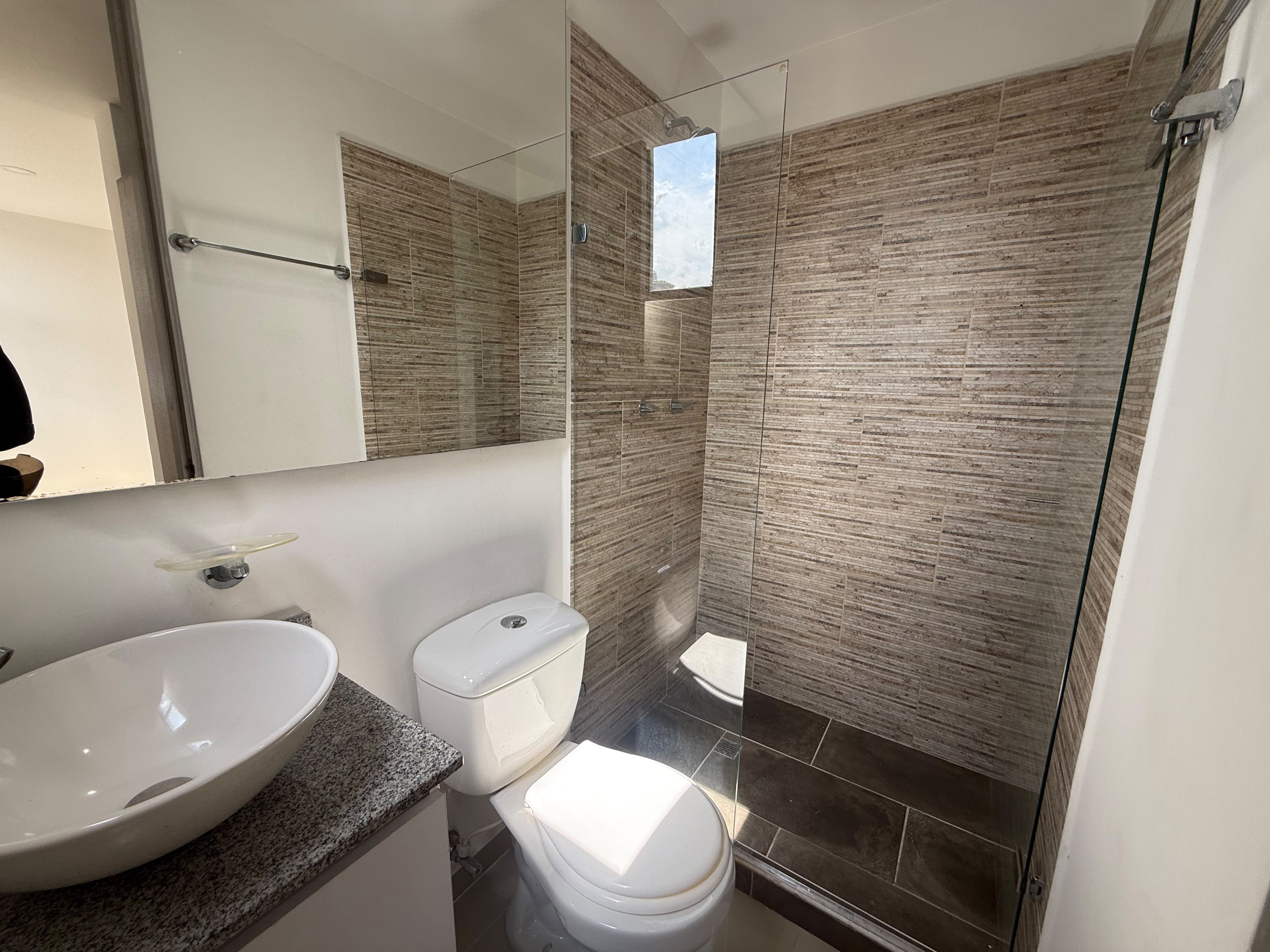 Arriendo Apartamento Laureles