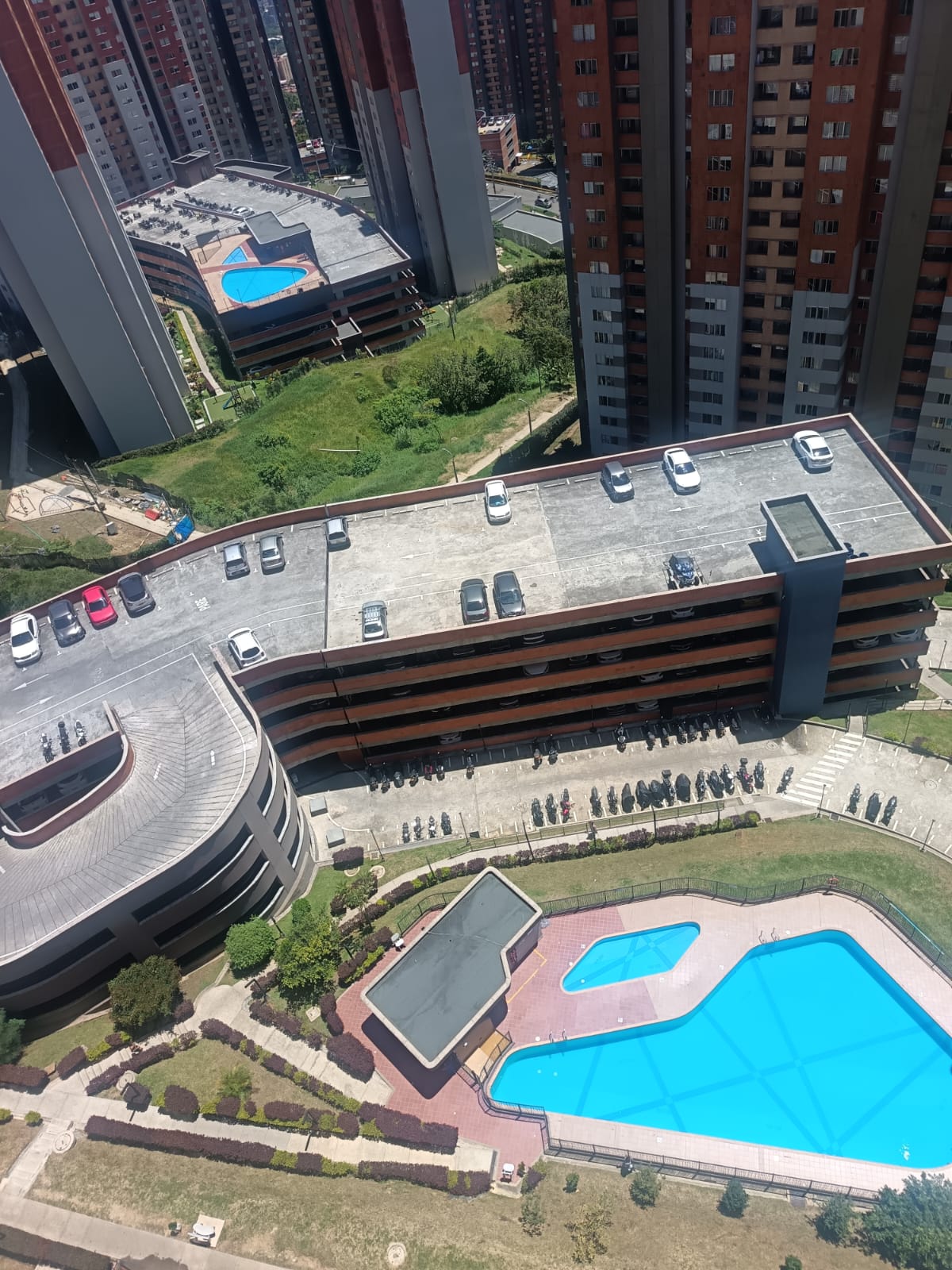 Arriendo Apartamento Robleda Pajarito