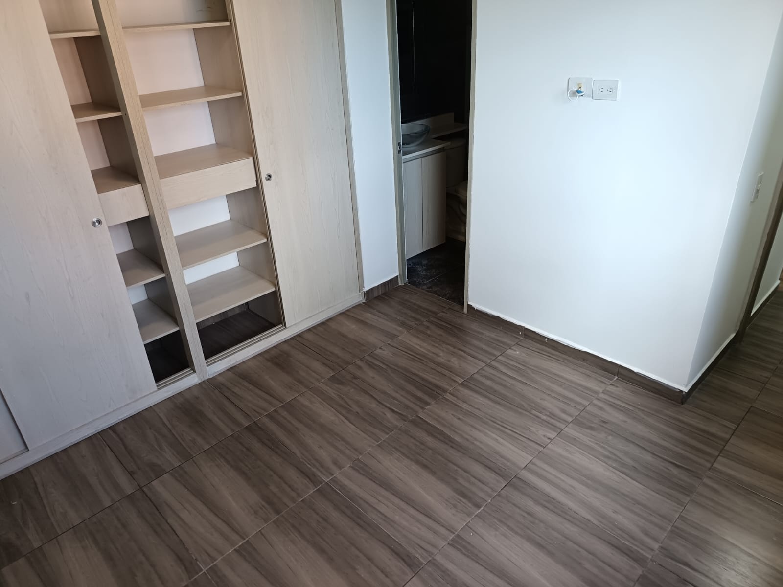 Arriendo Apartamento Robledo Pajarito