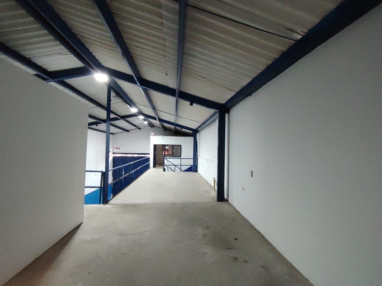 bodega en arriendo