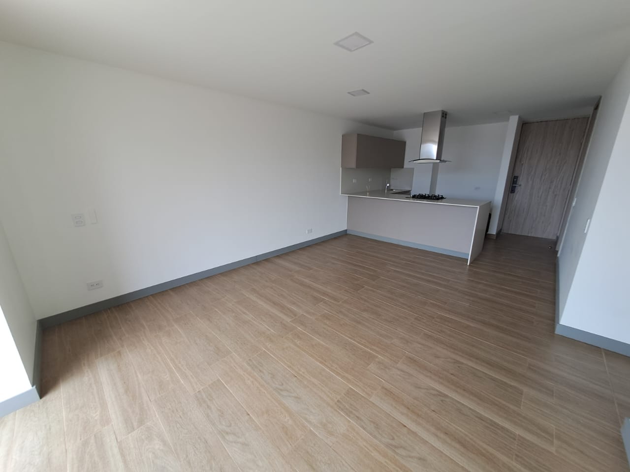ARRIENDO APARTAMENTO ENVIGADO AV LAS VEGAS
