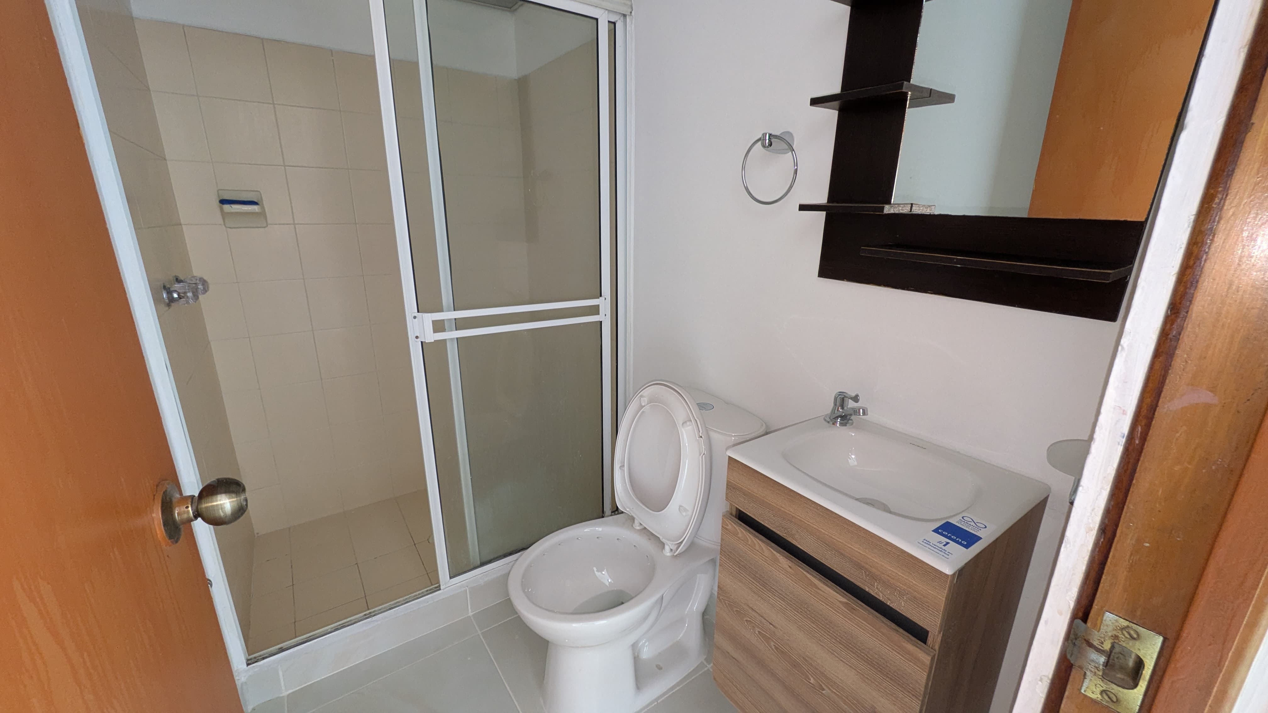 Arriendo apartamento en Calasanz parte baja