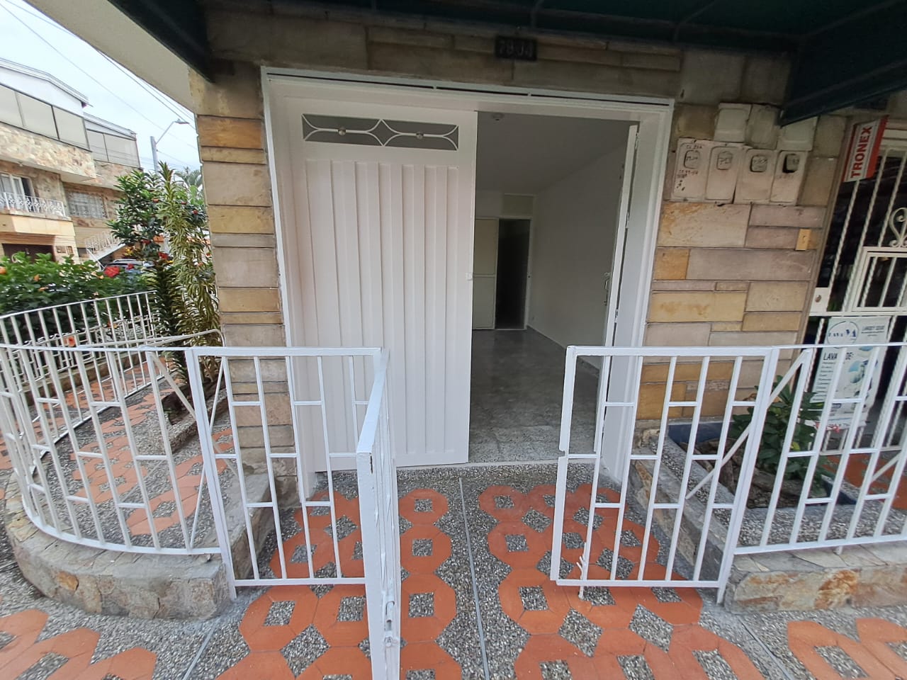 ARRIENDO LOCAL BELEN LA GLORIA