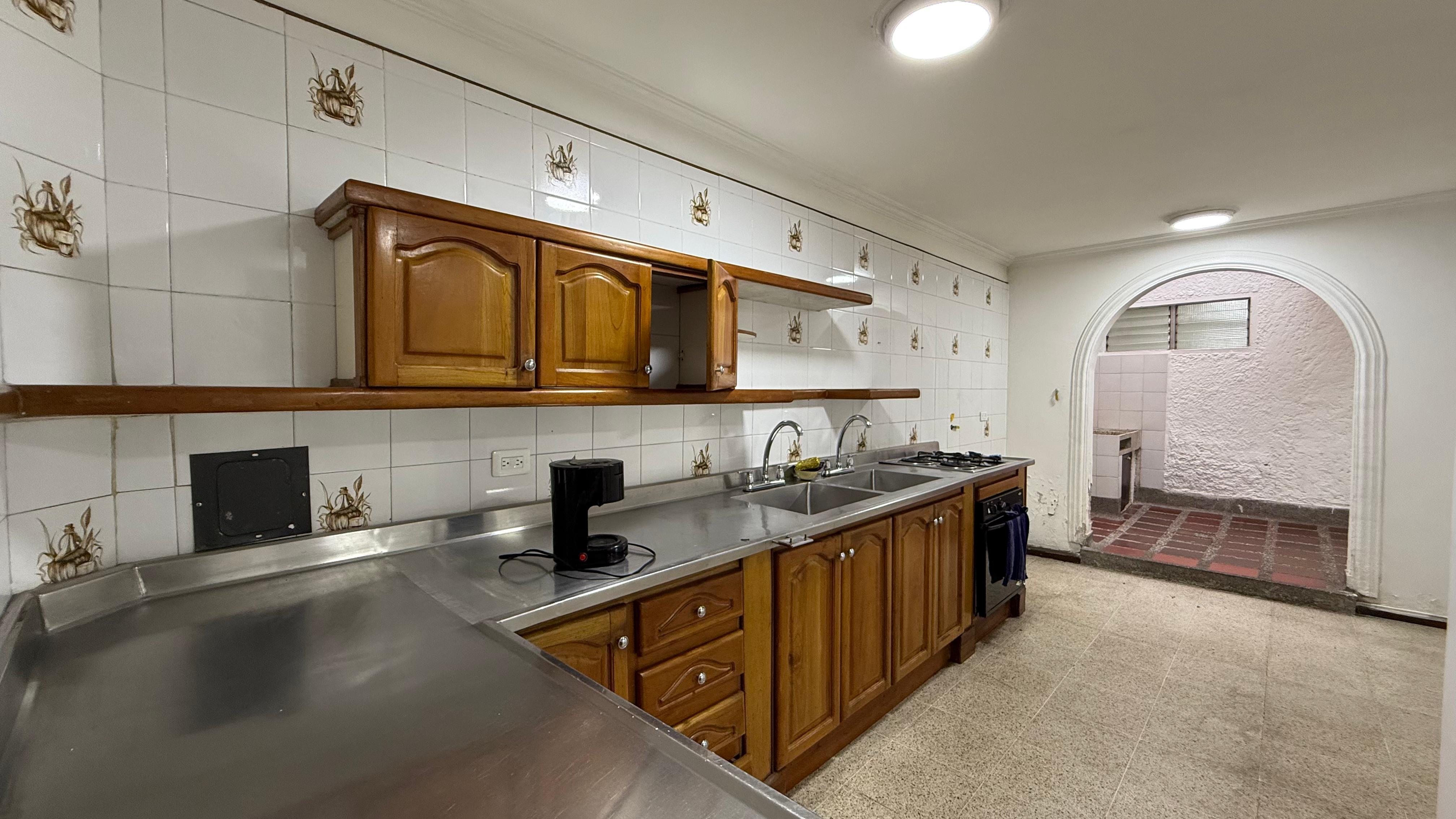 ARRIENDO CASA EN BELEN LAS MERCEDES