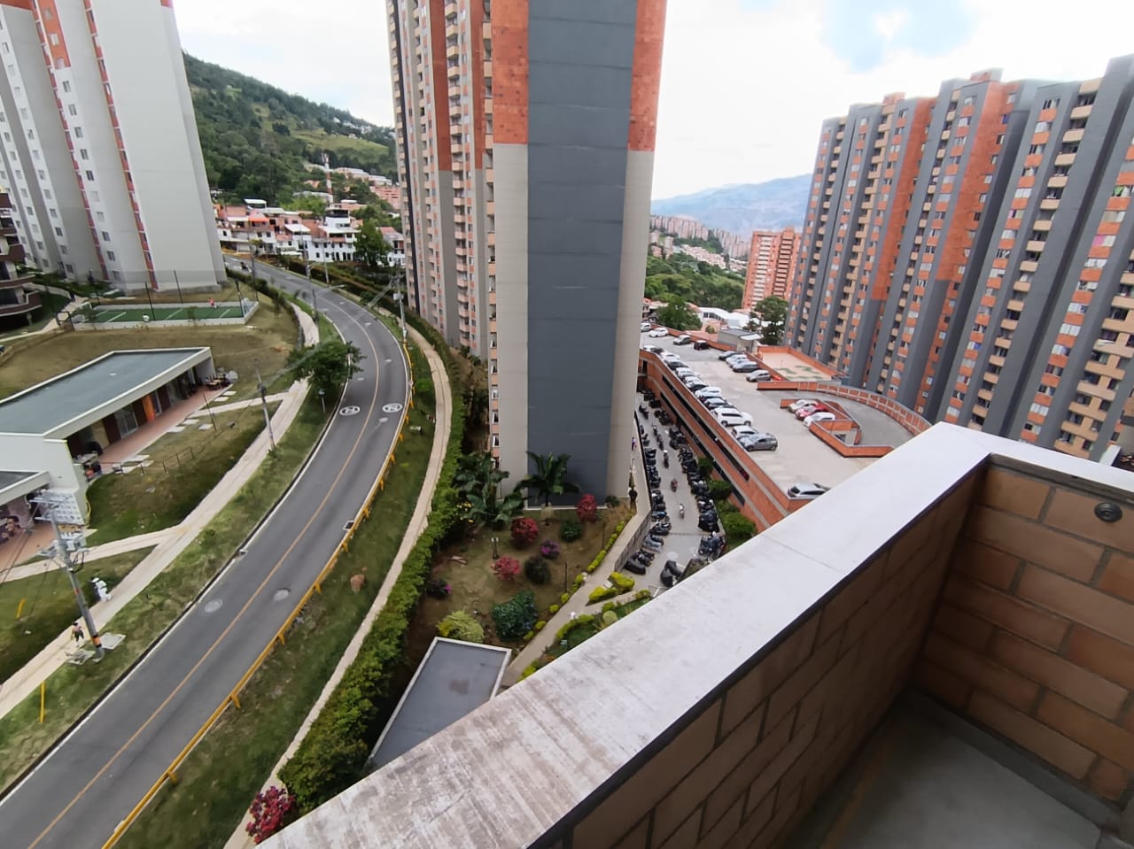Arriendo Apartamento Robledo Pajarito