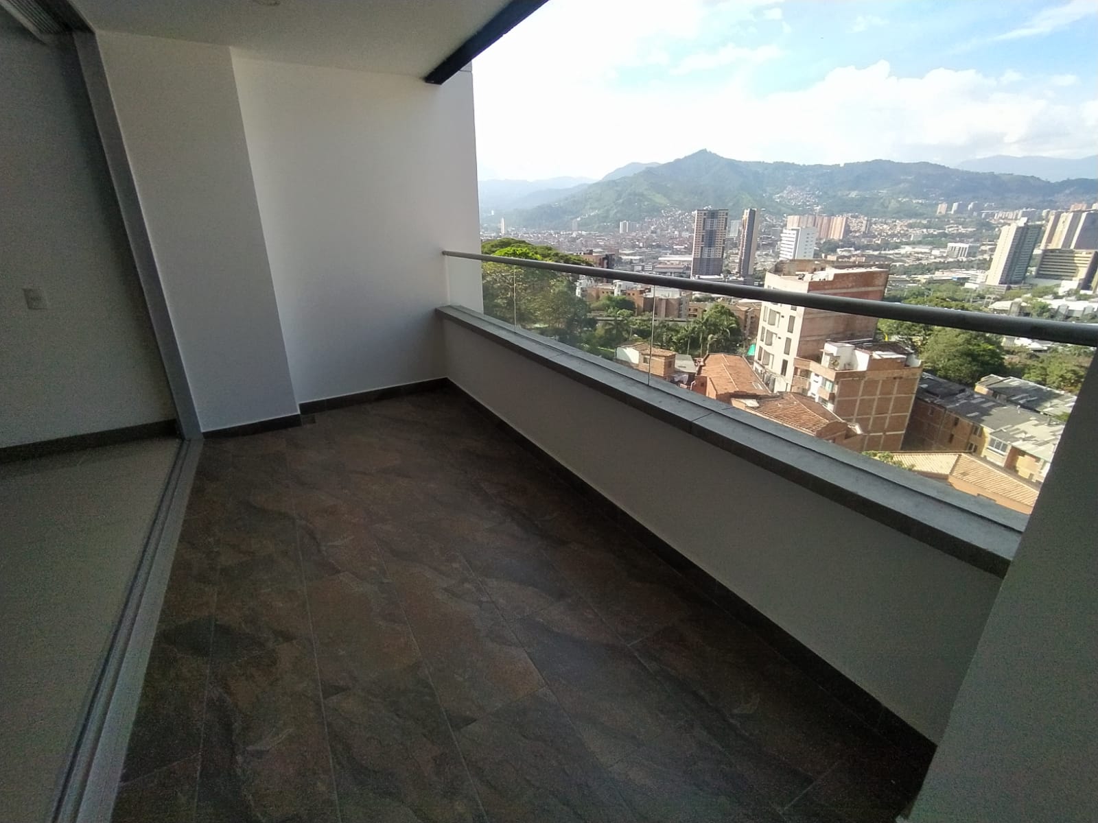 Arriendo Apartamento En Señorial Envigado