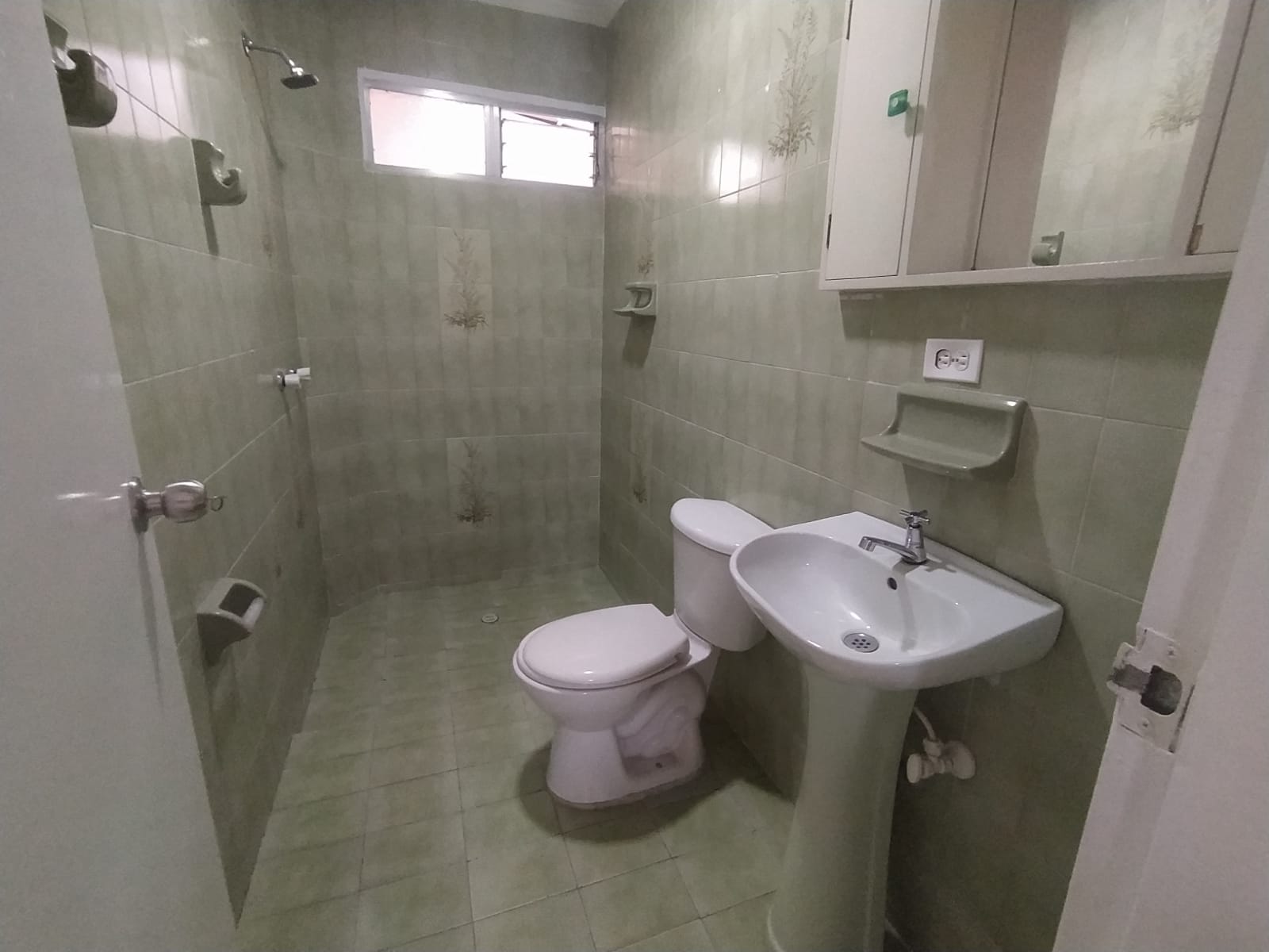 Arriendo Casa Laureles