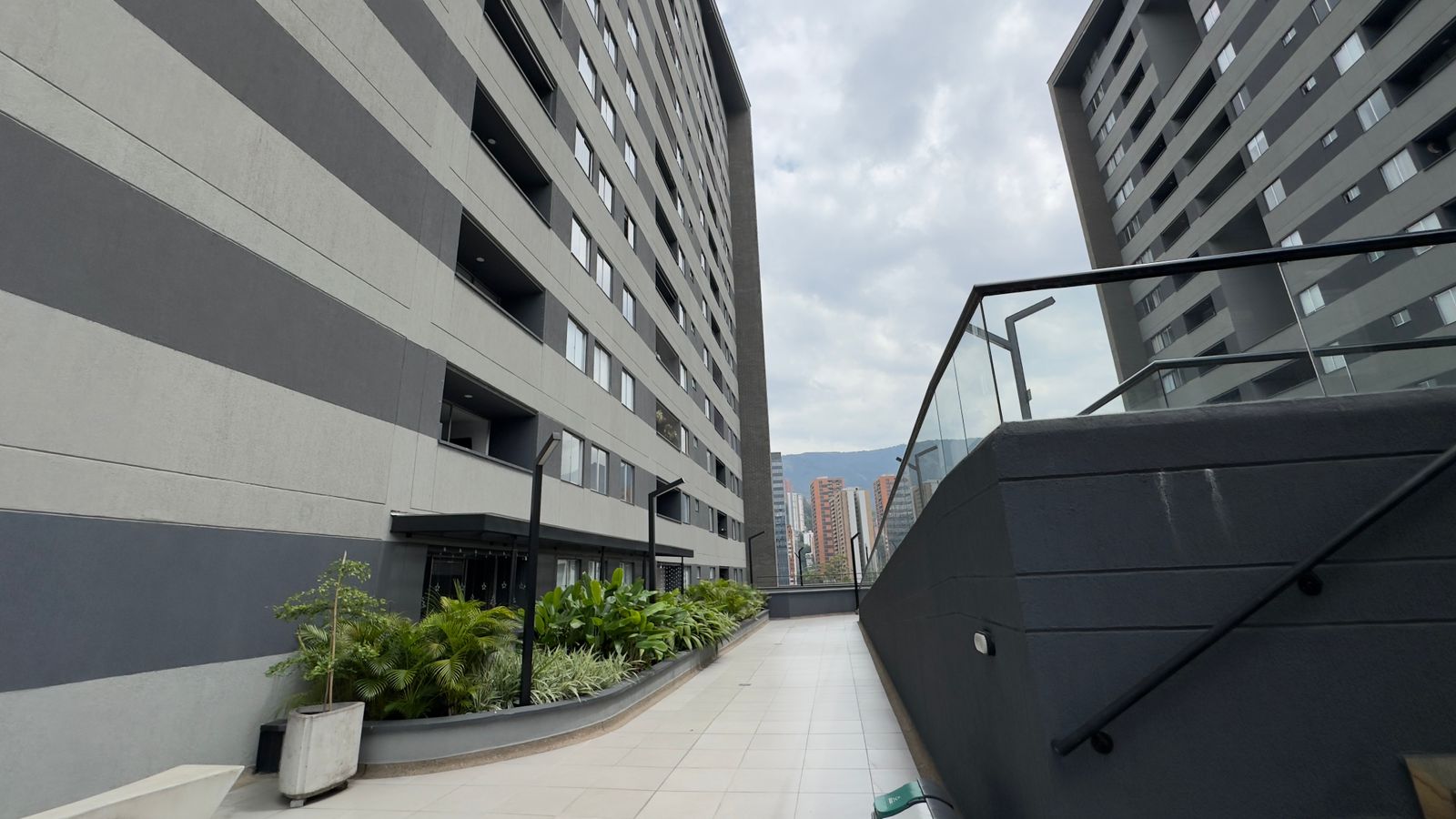 ARRIENDO APARTAMENTO EN GUAYABAL UNIDAD URBANITY