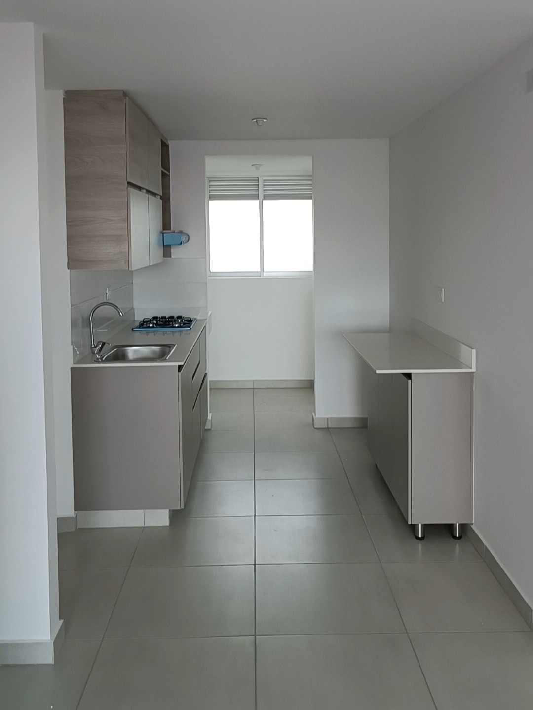 VENDO APARTAMENTO EN SABANETA LAS LOMITAS