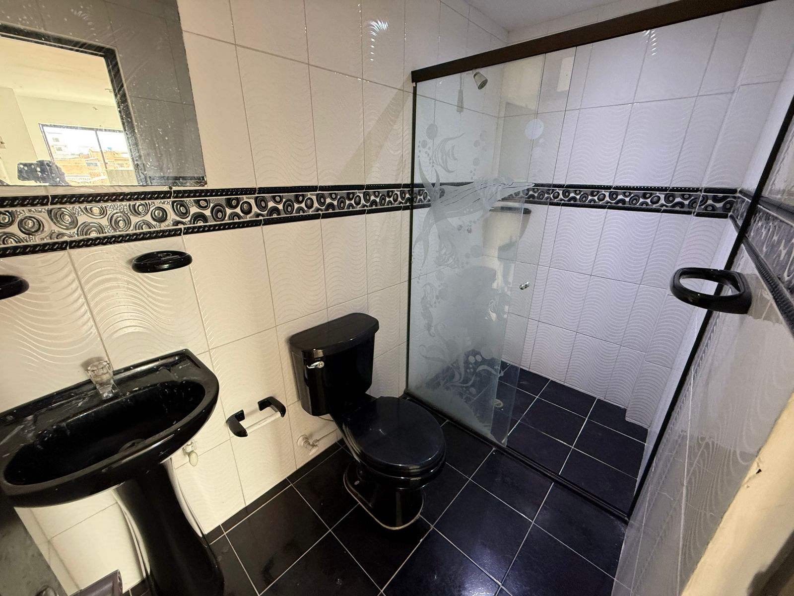 ARRIENDO APARTAMENTO EN SANTA MONICA