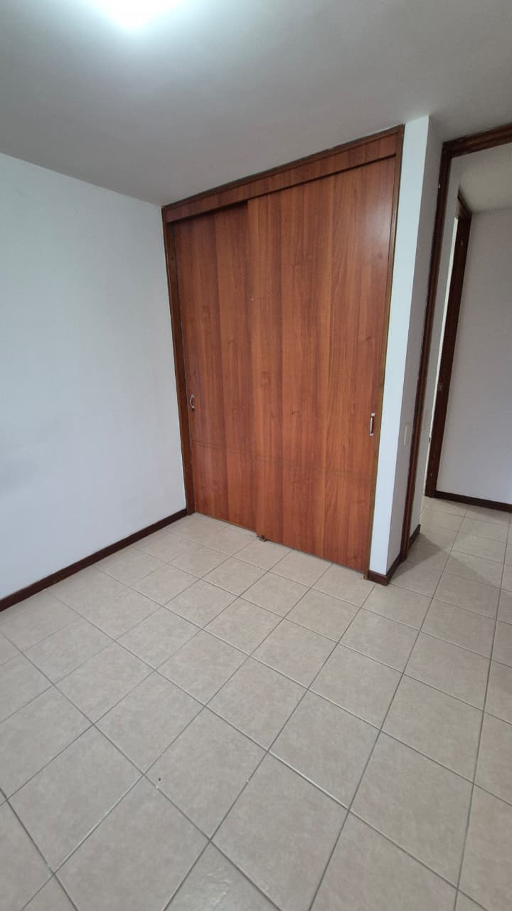 ARRIENDO APARTAMENTO EN EL POBLADO