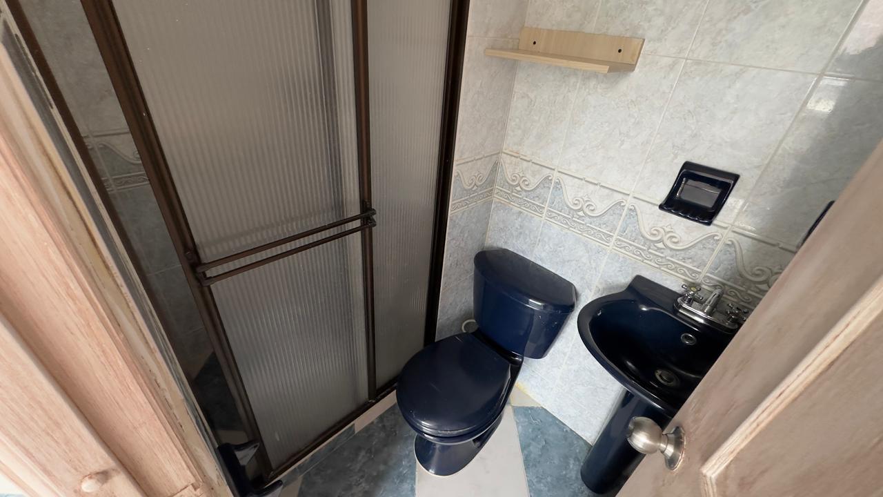 ARRIENDO APARTAMENTO EN RODEO ALTO