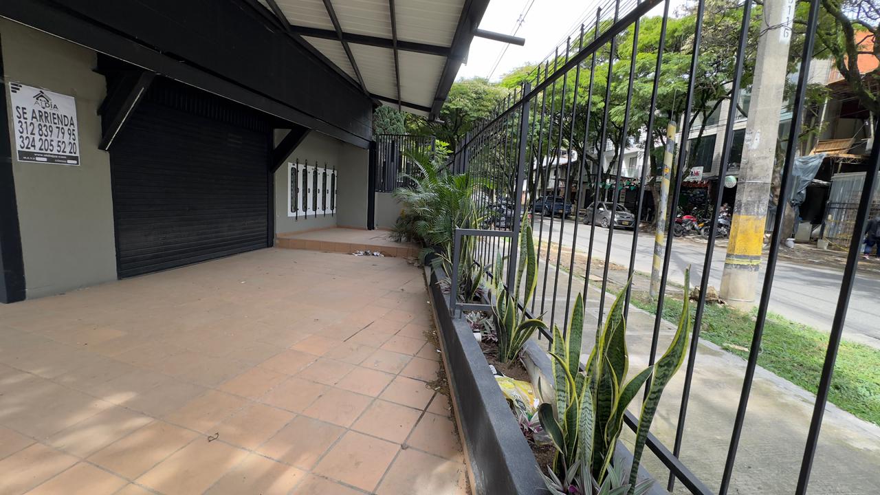 ARRIENDO LOCAL EN EL ESTADIO