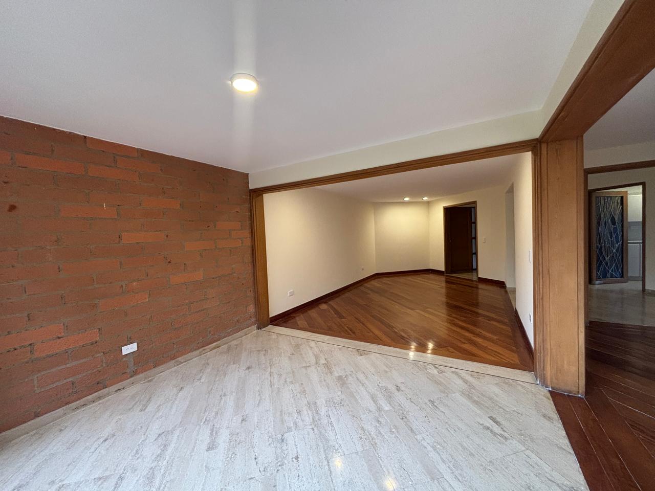 ARRIENDO APARTAMENTO EN EL POBLADO