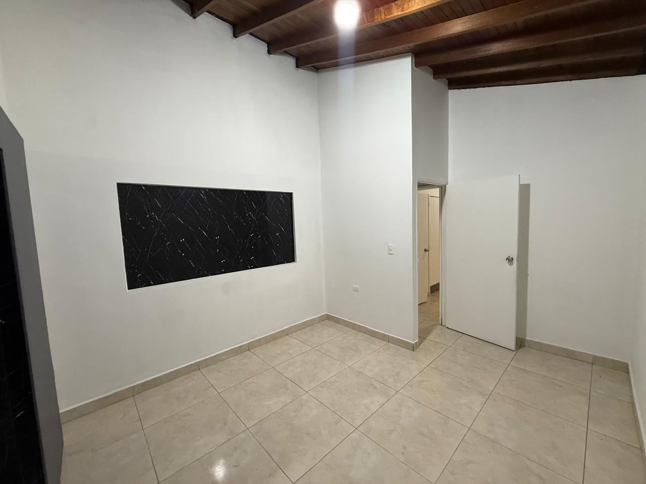 ARRIENDO CASA COMERCIAL EN SANTA GEMA