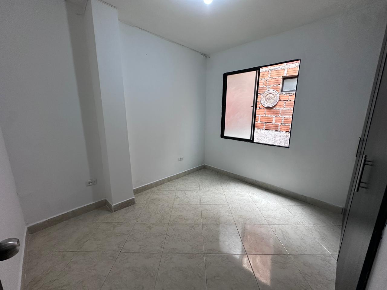 ARRIENDO APARTAMENTO EN SANTA MONICA