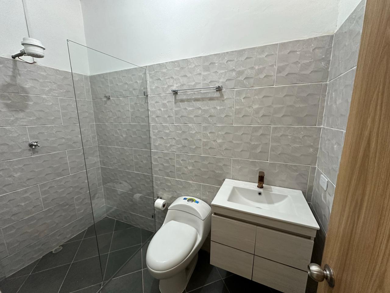 ARRIENDO CASA COMERCIAL EN BELEN SAN BERNARDO