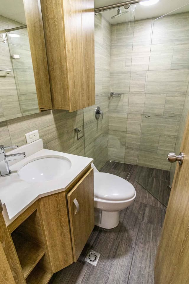 ARRIENDO APARTAMENTO EN LA CASTELLANA