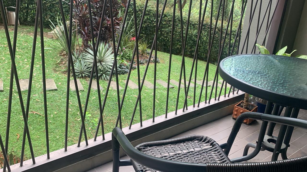 VENDO APARTAMENTO EN SANTA MONICA