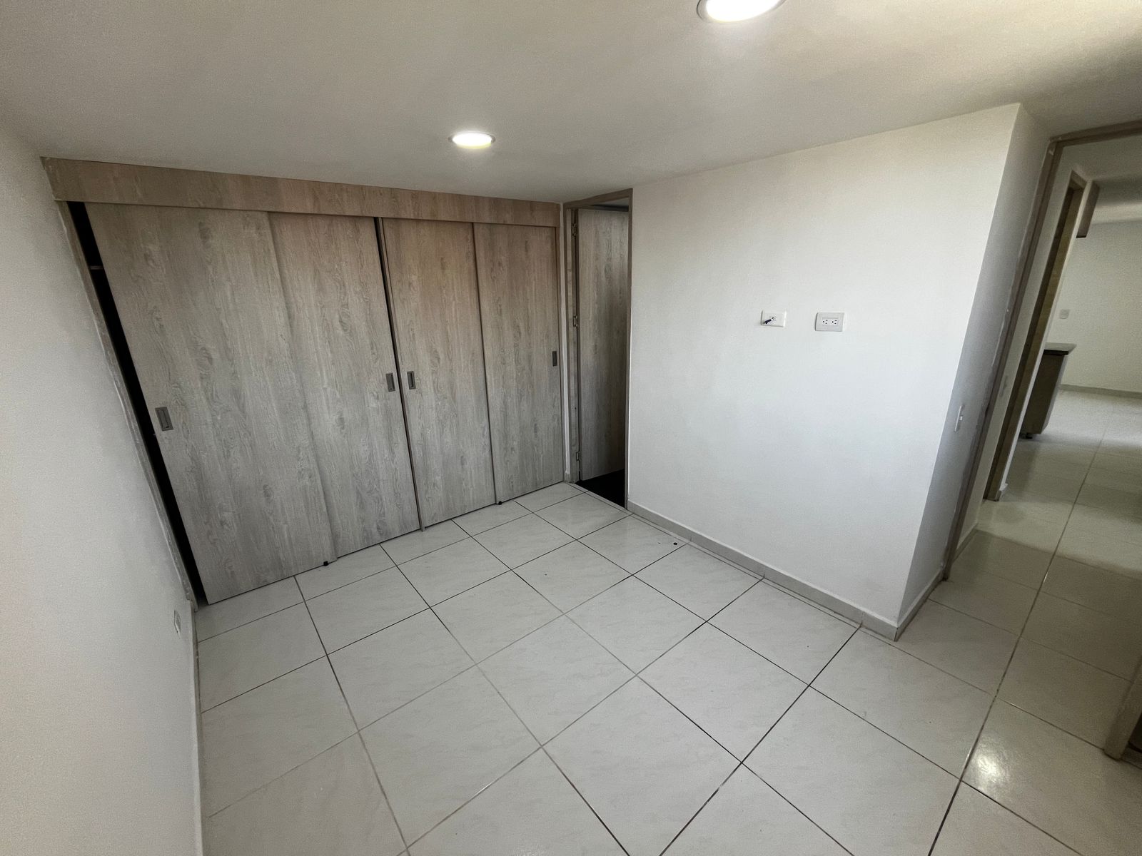 Arriendo Apartamento Robledo pajarito