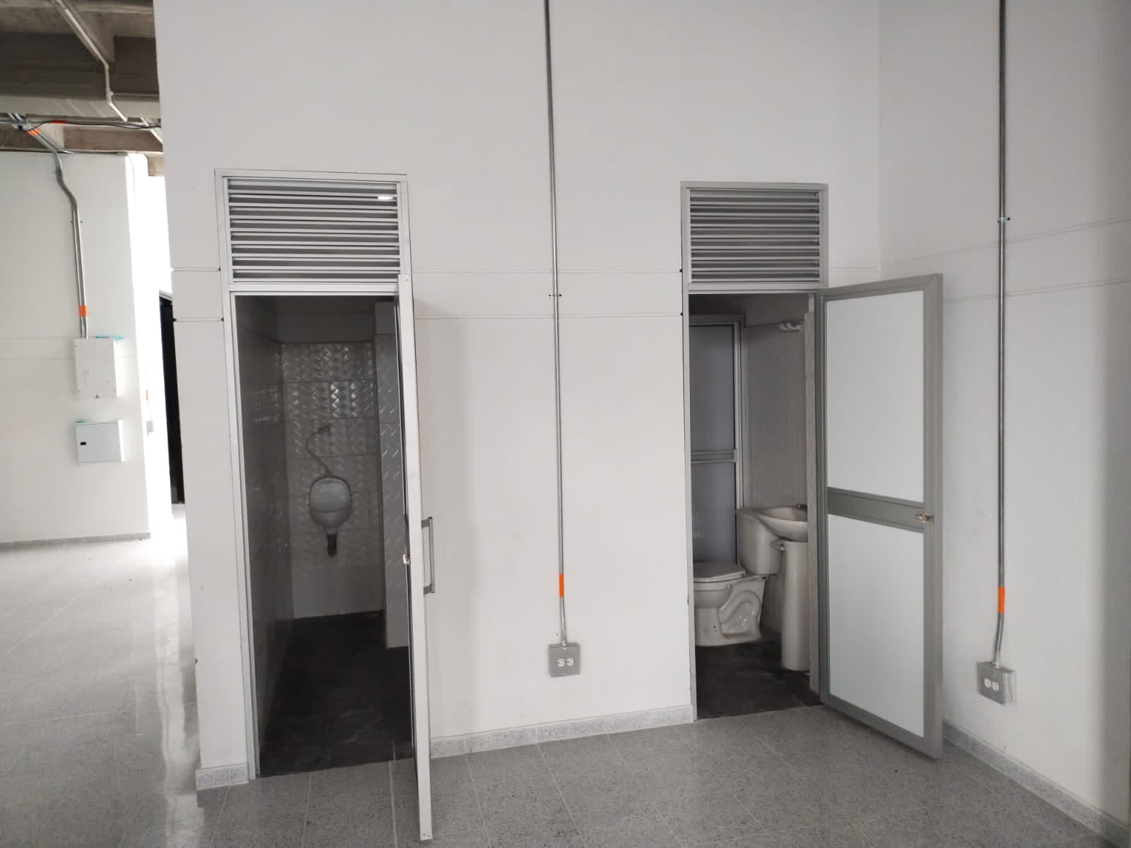 ARRIENDO BODEGA EN BELEN SAN BERNANDO