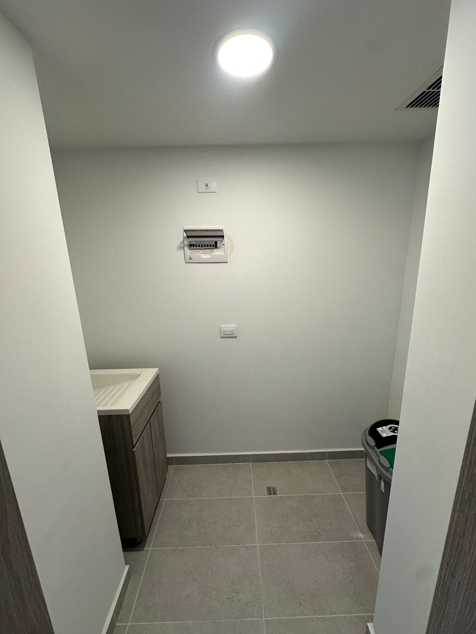 ARRIENDO APARTAMENTO EN CUIDAD DEL RIO