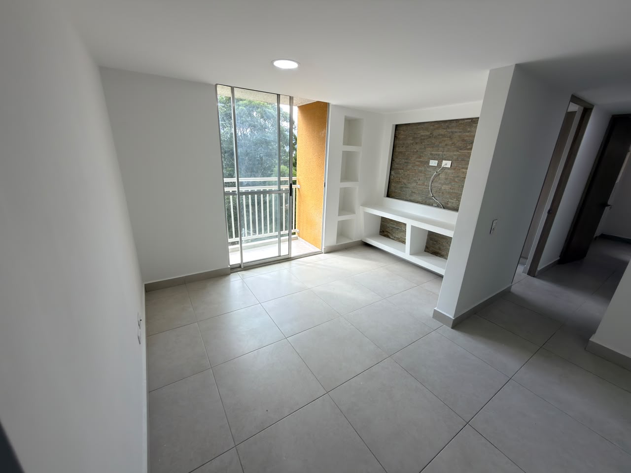 ARRIENDO APARTAMENTO EN SAN ANTONIO DE PRADO SECTOR EL VERGEL