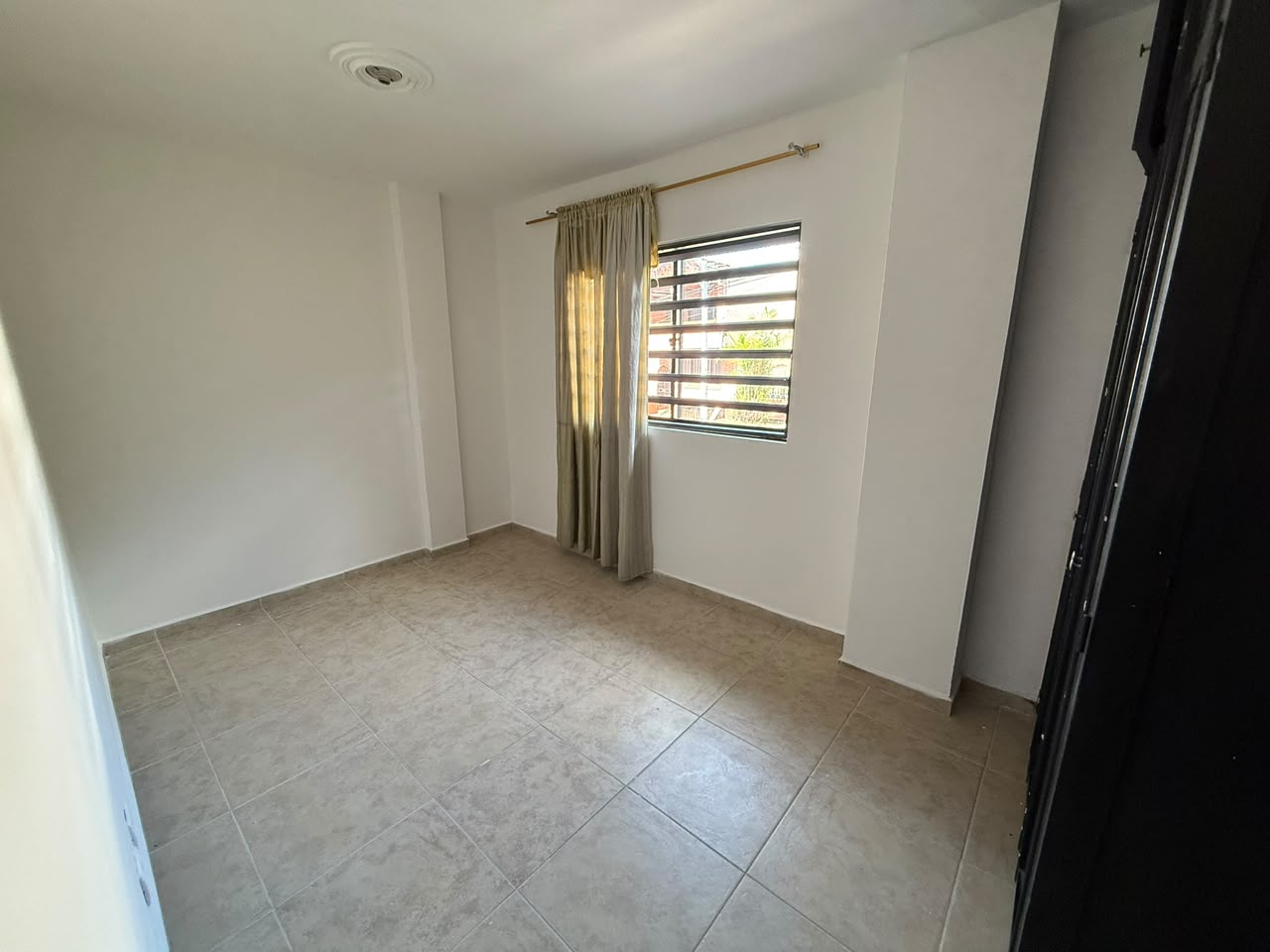 ARRIENDO APARTAMENTO EN SANTA MONICA
