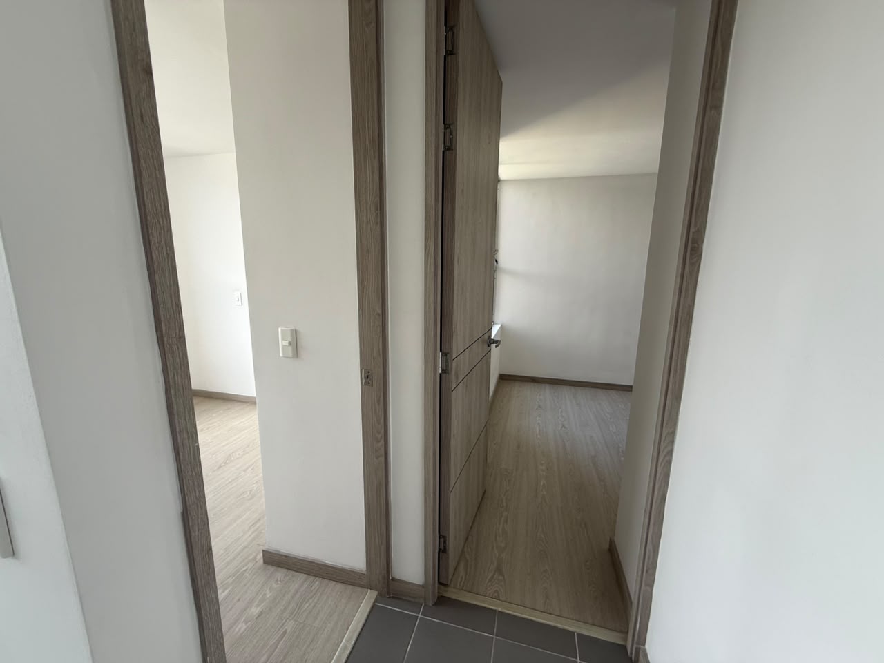 ARRIENDO APARTAMENTO EN LA LOMA DE LOS BERNAL